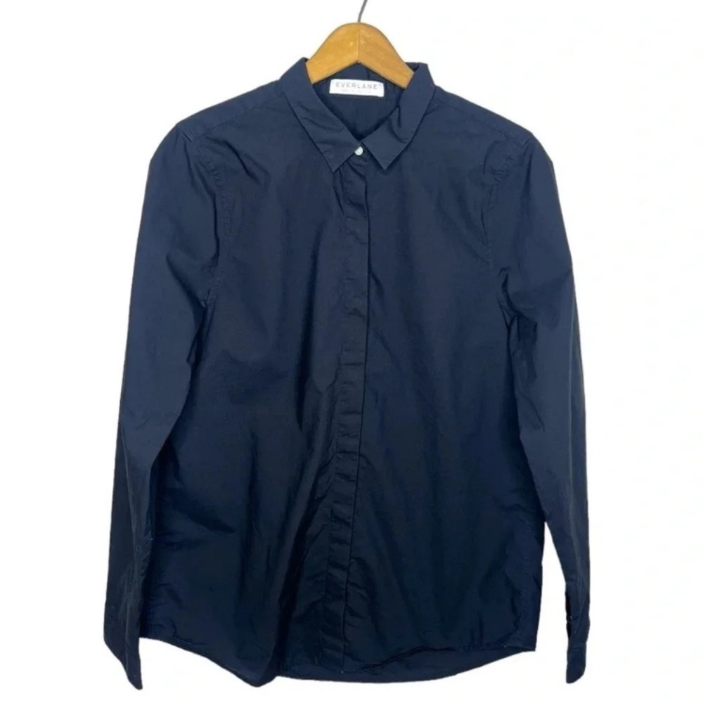 EVERLANE Concealed Placket Button Up Collard Slim Fit Minimalist Blouse